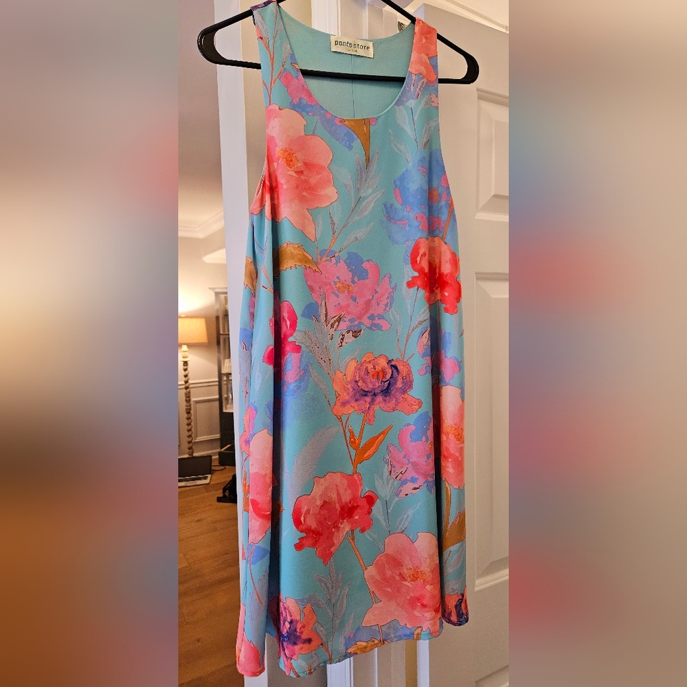 Pants Store Floral Flowy Dress, Size Medium